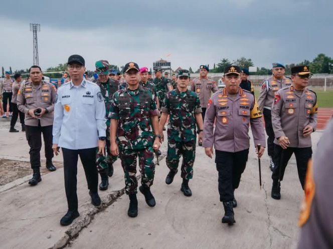 
					Gubernur Rahmat Mirzani Sambut Kapolri dan Panglima TNI dalam Kunjungan Kerja di Provinsi Lampung, Perkuat Sinergi Jaga Stabilitas Keamanan Jelang Idul Fitri 1446H