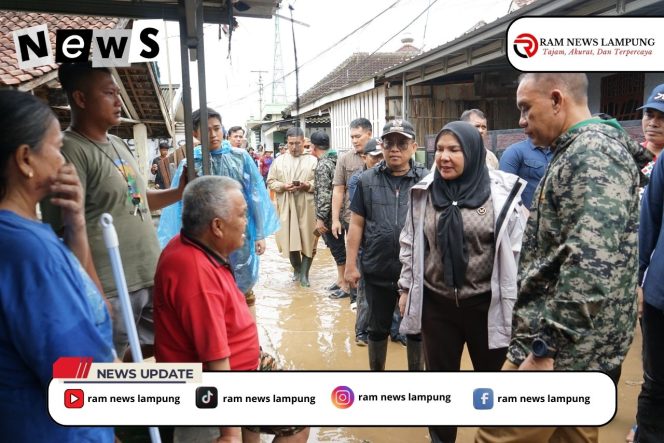 
					Wali Kota Bandar Lampung Tinjau Lokasi Banjir di Kecamatan Panjang, Soroti Drainase Milik Pelindo