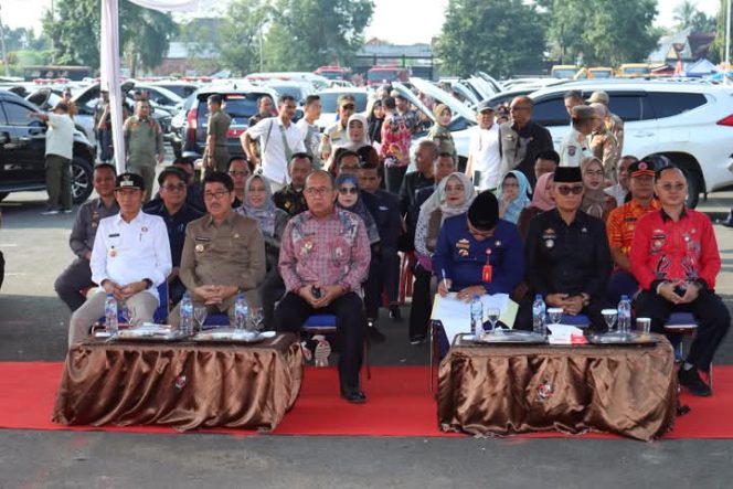
					Bupati dan Wakil Bupati Lampung Utara Pimpin Apel Kendaraan Dinas Roda Empat