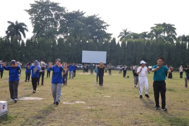 
					Pemerintah Provinsi Lampung Gelar Senam Bersama untuk Tingkatkan Kesehatan dan Kebersamaan Pegawai