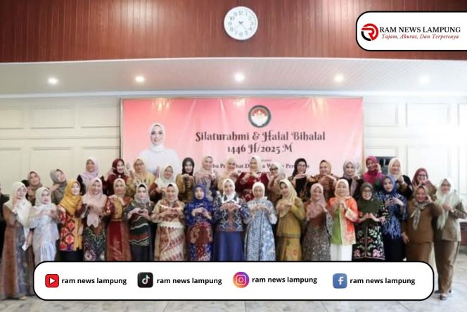 
					DWP Provinsi Lampung Gelar Halal Bihalal, Perkuat Sinergi dan Komitmen Perempuan Lampung Maju