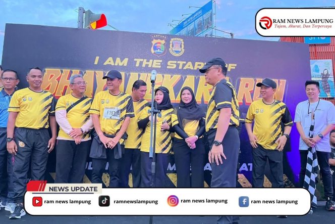 
					Sekda Lampung Hadiri Bhayangkara Run 2025, Meriahkan Hari Bhayangkara ke-79