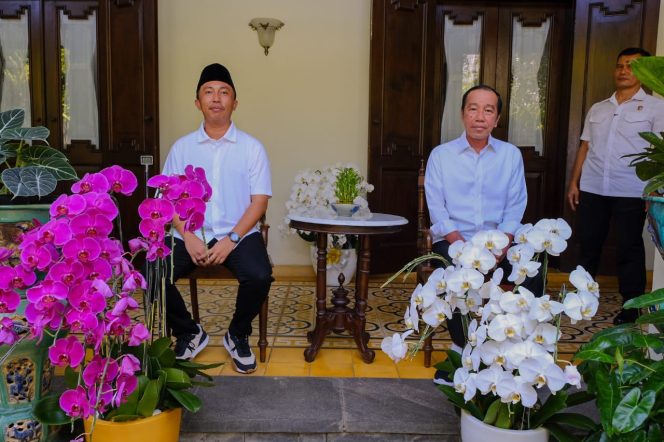 
					PSI Lampung Hadiri Kongres Nasional di Solo, Jokowi: “Di Lampung Banyak Gajahnya, lho!”